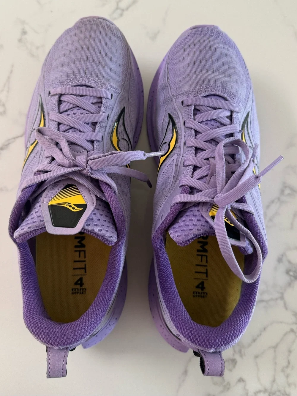 Saucony Kinvara 13 Running Shoes - Purple / Empire Gold - Women's Size 10